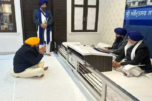 पंजाब के मुख्यमंत्री भगवंत मान ने अकाल तख्त के समक्ष पेश होकर दी सफाई