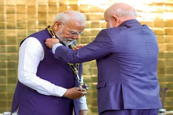 प्रधानमंत्री मोदी को ब्राजील का सर्वोच्च नागरिक सम्मान, नेताओं ने जताई खुशी