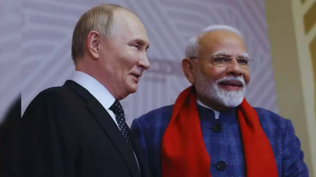 क्या भारत ने रूसी तेल खरीदने पर रोक लगाई? क्रेमलिन ने दी सफाई