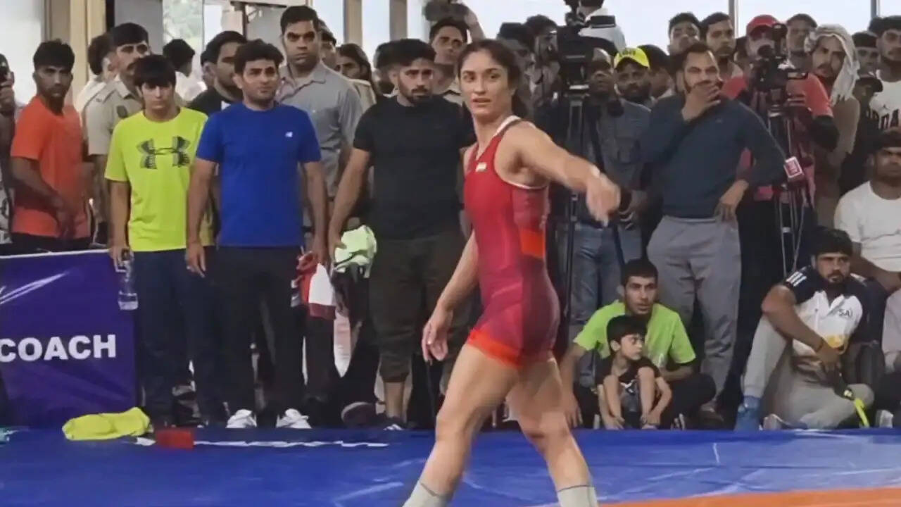 विनेश फोगाट का एशियाई खेलों का सपना टूटा, ट्रायल में मिली हार