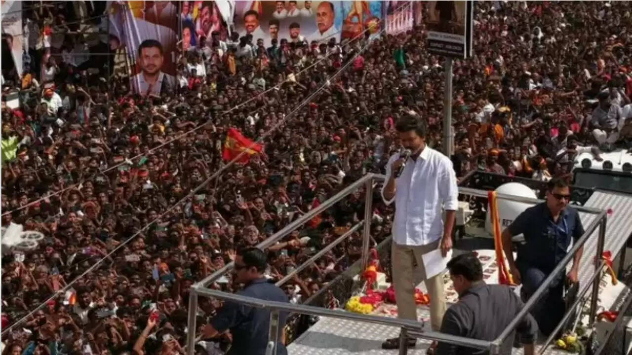 करूर भगदड़ मामले में पुलिस ने दर्ज किया मामला, हाई कोर्ट ने जताई चिंता