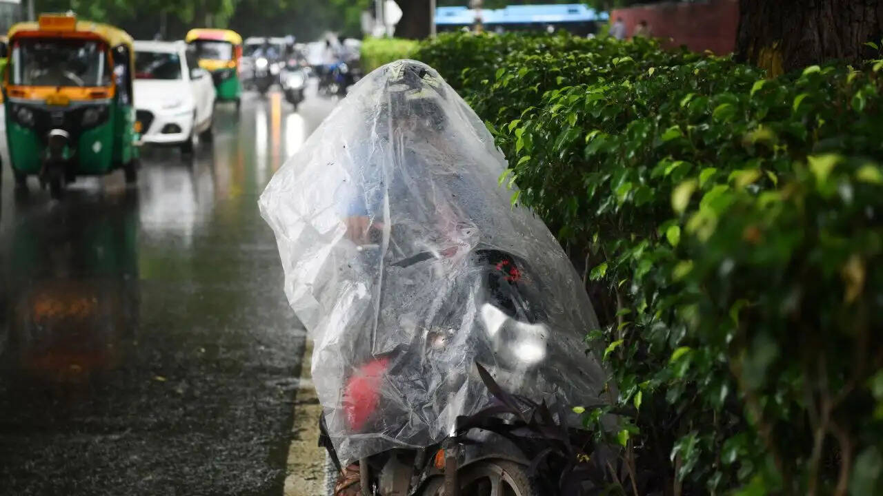 उत्तर भारत में मौसम में बदलाव: बारिश से मिली राहत