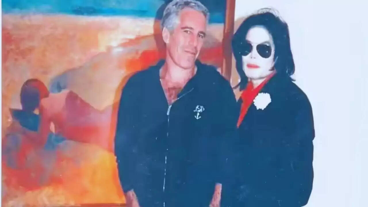 जेफ्री एपस्टीन के नए दस्तावेज़: माइकल जैक्सन, मिक जैगर और बिल क्लिंटन की तस्वीरें सामने आईं