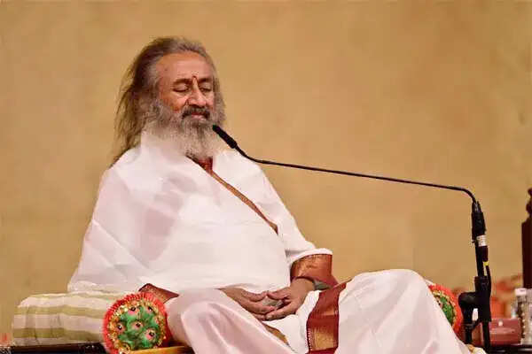 ग्लोबल शांति के लिए ध्यान: आर्ट ऑफ लिविंग का ऐतिहासिक कार्यक्रम