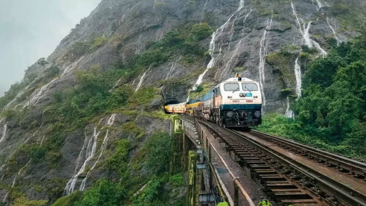 भारत में ट्रेन यात्रा के लिए बेहतरीन डेस्टिनेशन