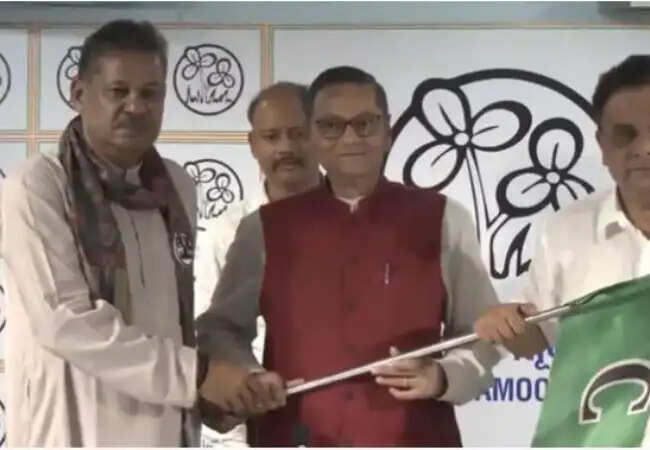 चंद्र कुमार बोस का टीएमसी में शामिल होना: पश्चिम बंगाल की राजनीति में नया मोड़