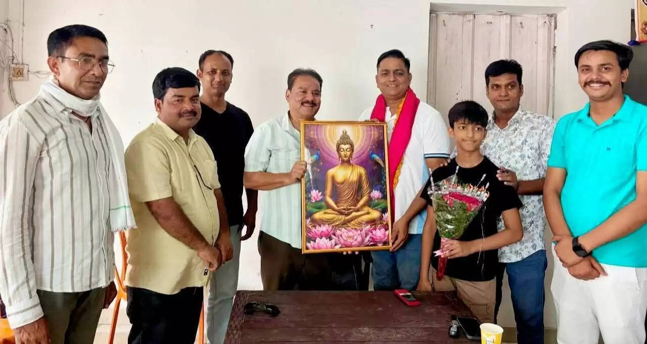 महराजगंज में प्रेस क्लब के नए अध्यक्ष का स्वागत समारोह