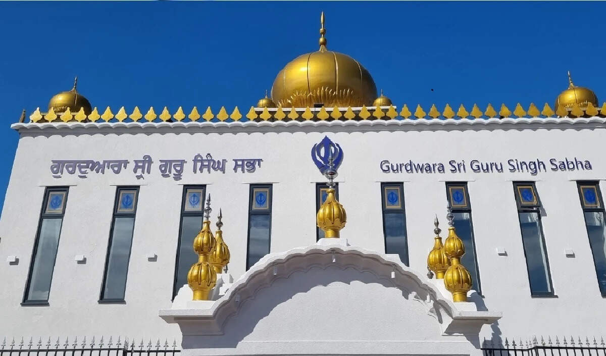 ब्रिटेन के गुरुद्वारे में खालिस्तान बोर्ड की अनुमति पर विवाद