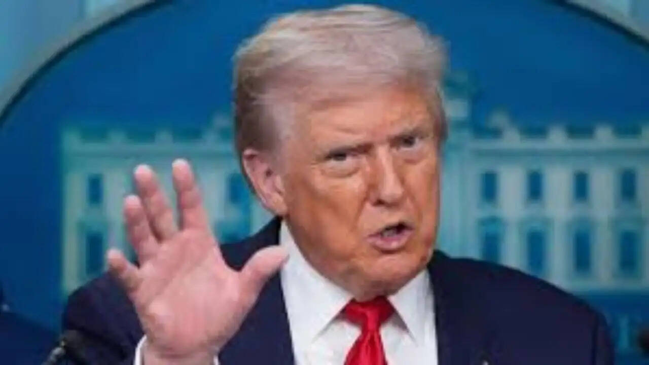 क्या अमेरिका और ईरान के बीच बढ़ते तनाव का असर होगा होर्मुज जलडमरूमध्य पर?