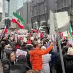 ईरान में विरोध प्रदर्शनों के दौरान हिंसा और तनाव में वृद्धि