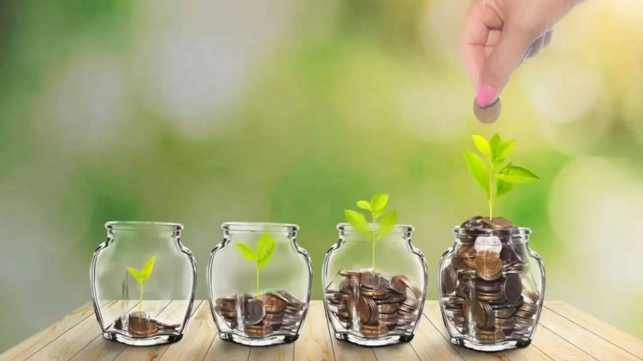 रिटायरमेंट के लिए सही योजना कैसे बनाएं: जानें महत्वपूर्ण टिप्स