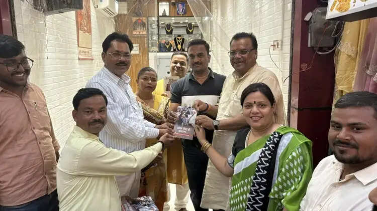 केंद्र सरकार के 12 वर्षों की उपलब्धियों पर चर्चा, व्यापारियों से संवाद