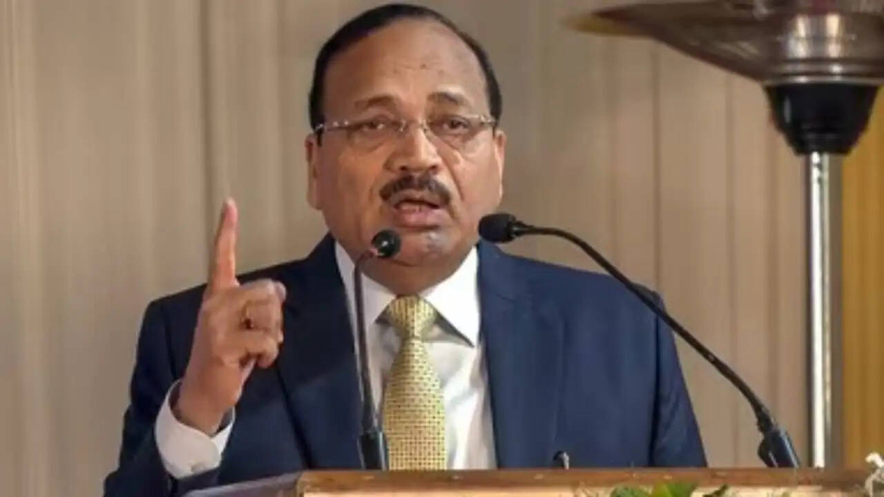 सुप्रीम कोर्ट में यूजीसी नियमों पर बहस: CJI सूर्यकांत ने उठाए गंभीर सवाल