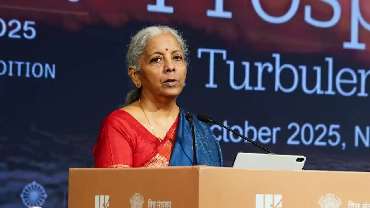 क्या भारत वैश्विक चुनौतियों का सामना करने के लिए तैयार है? निर्मला सीतारमण का महत्वपूर्ण बयान
