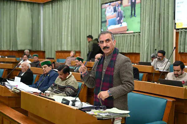 हिमाचल प्रदेश के बजट में ऐतिहासिक कटौती और नई योजनाओं की घोषणा