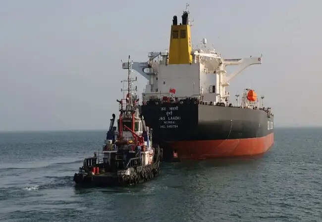 क्रूड ऑयल टैंकर जग लाडकी ने अडानी पोर्ट्स पर पहुंचकर ऊर्जा आयात को बढ़ाया