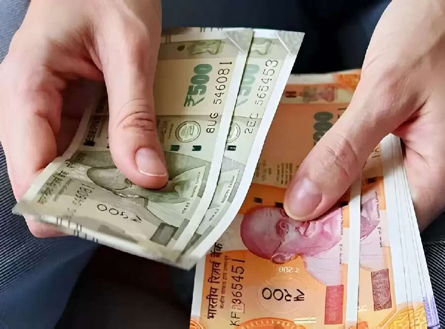 नेपाल ने भारतीय 200 और 500 रुपये के नोटों पर प्रतिबंध हटाया