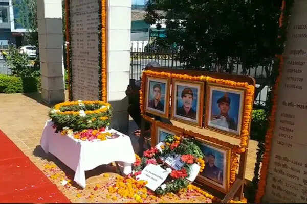 भारत ने मनाया कारगिल विजय दिवस, शहीदों को दी गई श्रद्धांजलि