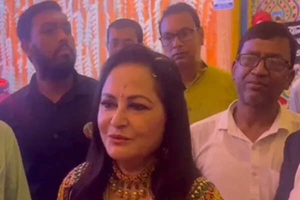 जया प्रदा ने दुर्गा पूजा में जुबीन गर्ग के निधन पर व्यक्त की संवेदनाएं