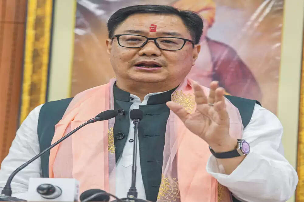 संसद के शीतकालीन सत्र पर किरेन रिजिजू का बयान: विपक्ष पर आरोप