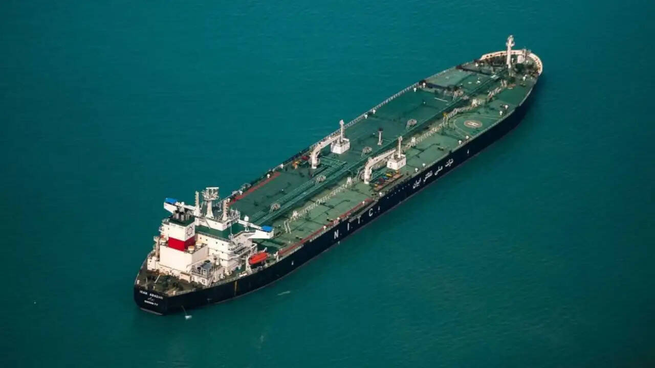 भारत की नई तेल खरीद रणनीति: ईरान से रुपये में लेनदेन