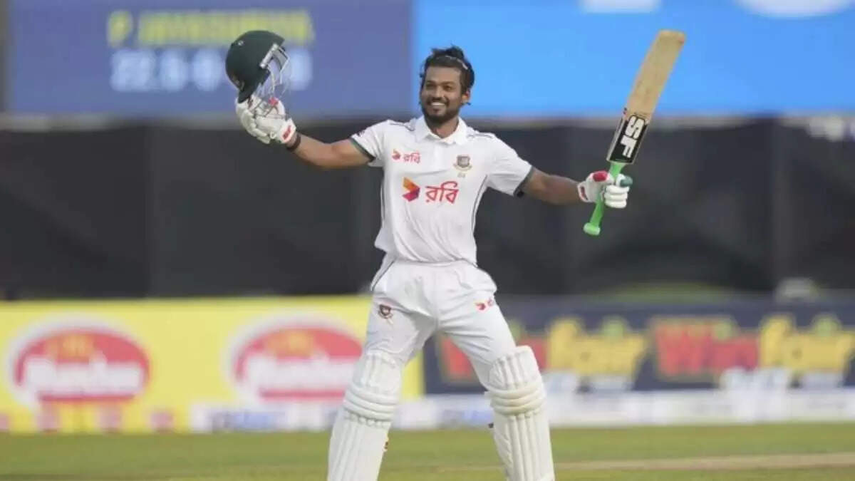 SL vs BAN: नजमुल हुसैन शांतो का शानदार प्रदर्शन, मैच ड्रॉ की ओर