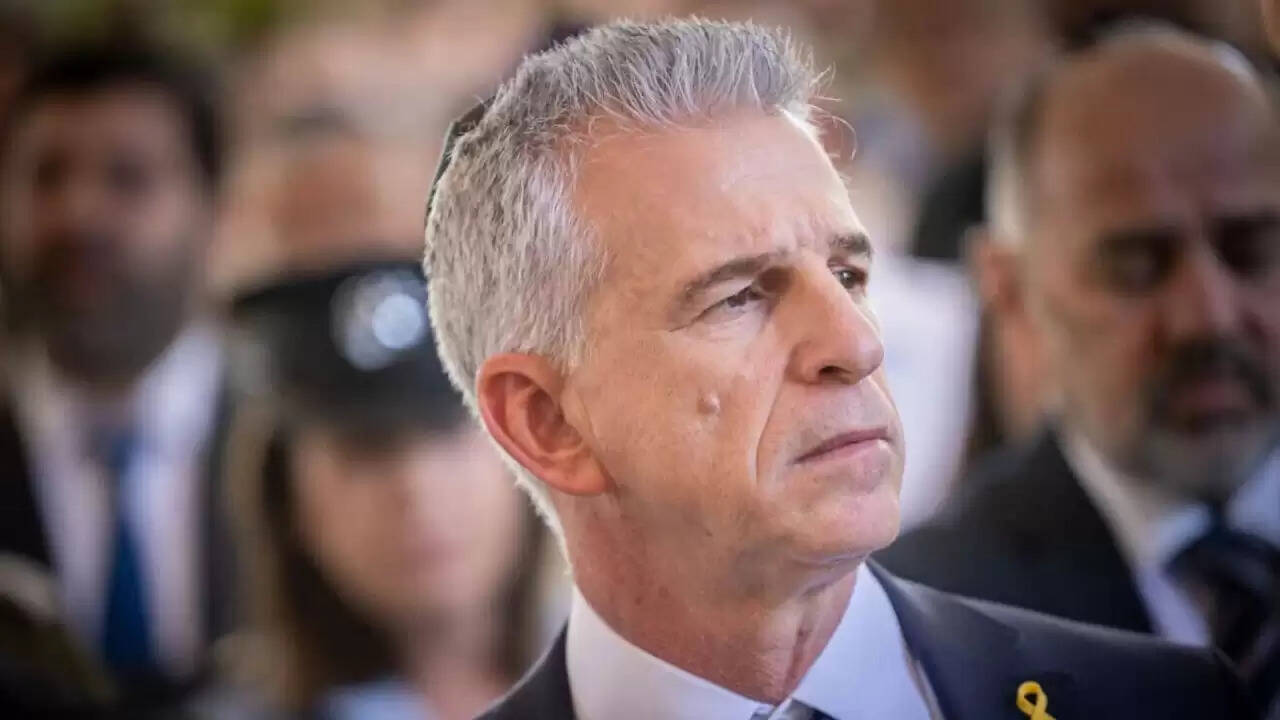 इजरायल के मोसाद प्रमुख की ईरान को चेतावनी: परमाणु खतरे पर सख्त रुख