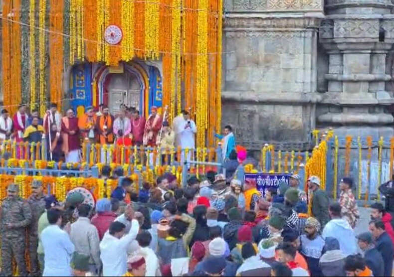 केदारनाथ धाम के कपाट खुले, चार धाम यात्रा का आगाज