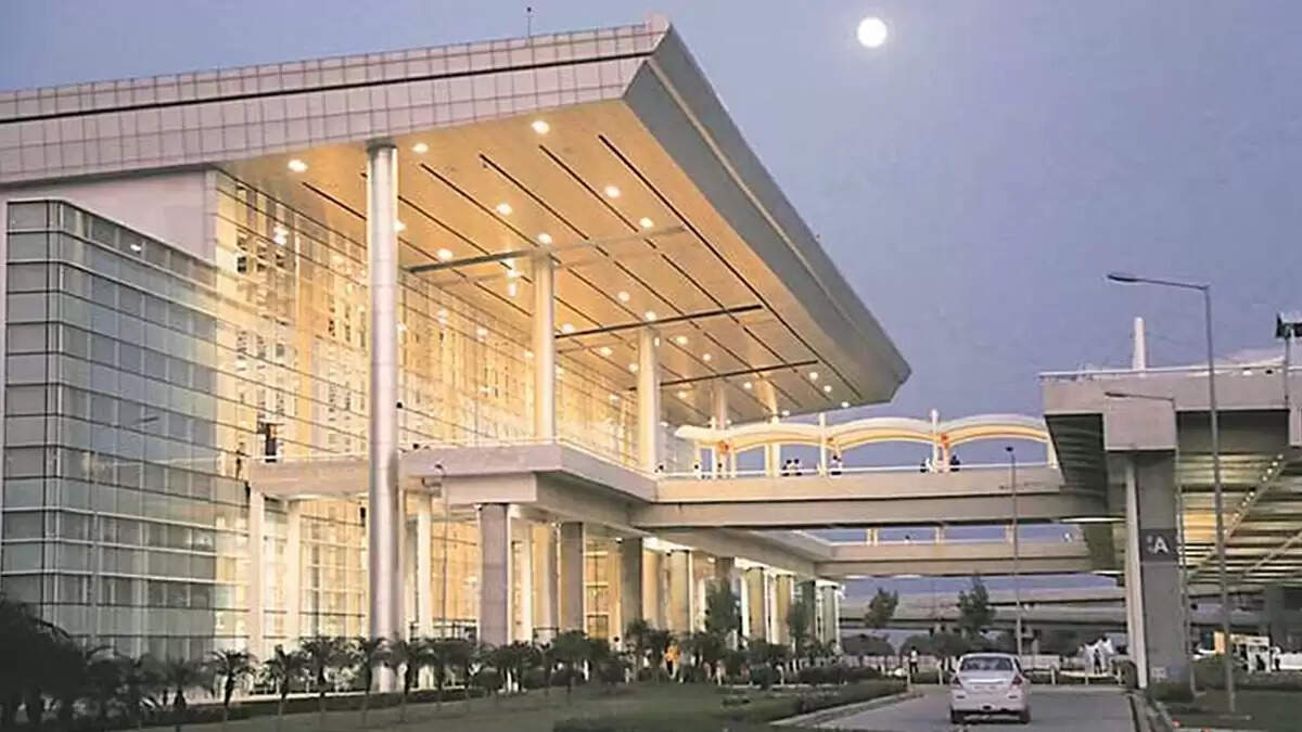 चंडीगढ़ एयरपोर्ट को पॉइंट ऑफ कॉल का दर्जा देने की मांग