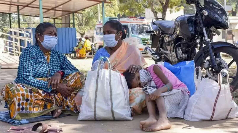 भारत में कोरोना वायरस के नए जेएन1 प्रकार का संक्रमण बढ़ रहा है
