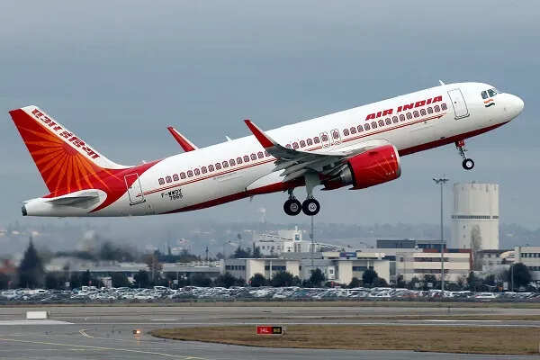 एयर इंडिया की फ्लाइट ने थाईलैंड में आपातकालीन लैंडिंग की