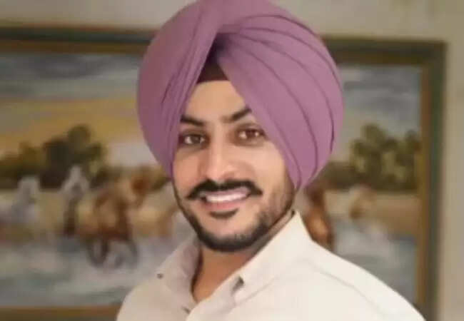 पंजाबी गायक राजवीर जवंदा का निधन, मनोरंजन जगत में शोक की लहर