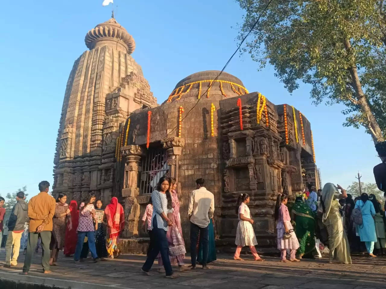 कोरबा : पाली शिव मन्दिर में होगी मध्य रात्रि होगी विशेष पूजा और महाआरती