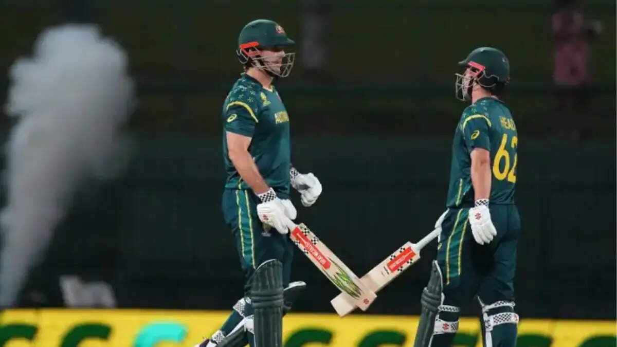 ऑस्ट्रेलिया ने ओमान को हराकर दिखाया दम, 10 ओवर और 9 विकेट से जीता मैच