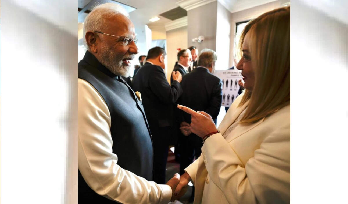 पीएम मोदी और इटली की पीएम जॉर्जिया मेलोनी की मुलाकात का वायरल वीडियो