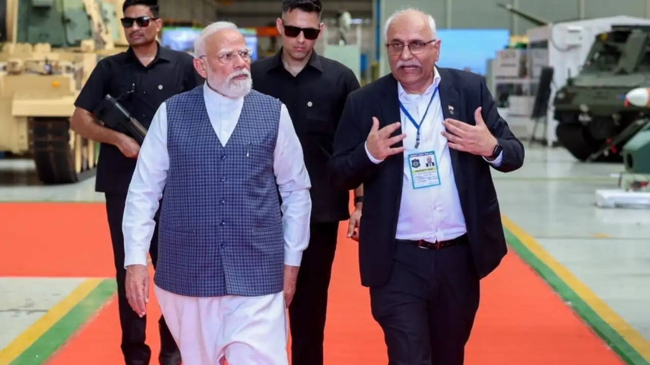 भारत की जीडीपी वृद्धि दर 7.7% पर, पीएम मोदी ने की सराहना