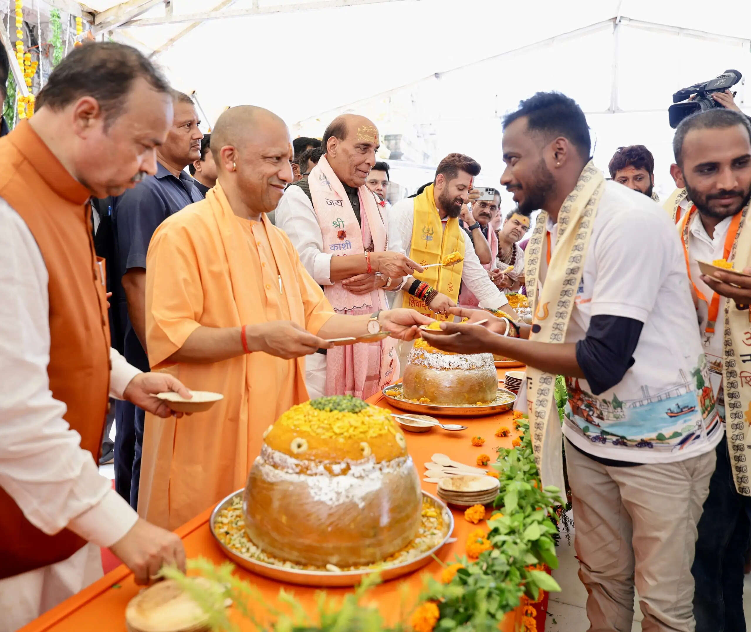 प्रधानमंत्री मोदी के जन्मदिन पर वाराणसी में भव्य समारोह