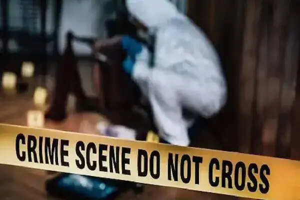 कोच्चि में एक ही परिवार के पांच सदस्यों की मौत, सामूहिक आत्महत्या का संदेह