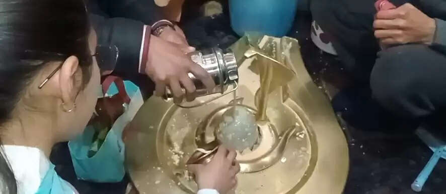 शिमला में महाशिवरात्रि पर शिवालयों में उमड़ा श्रद्धा का सैलाब