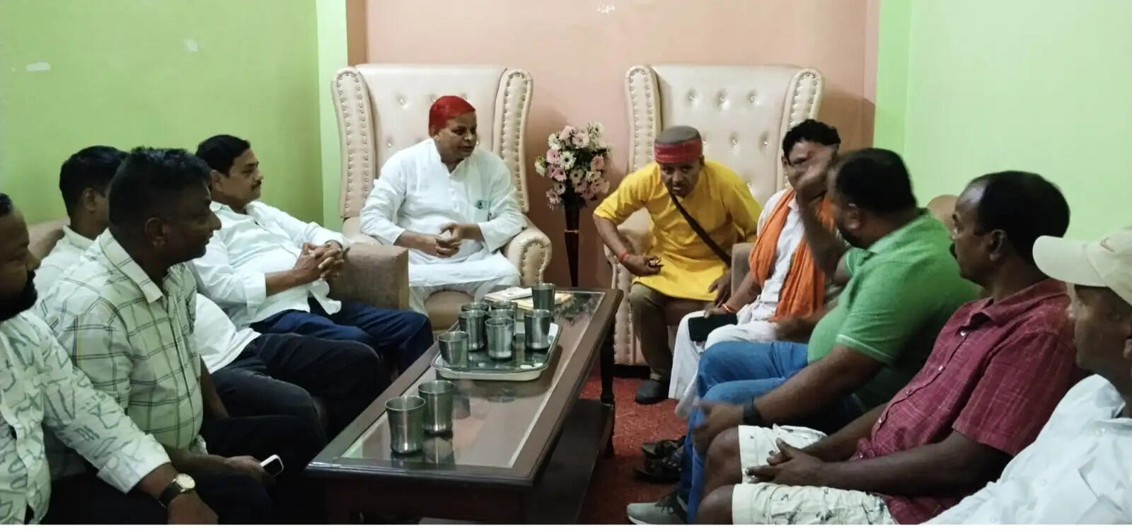 सोनौली में मुख्यमंत्री योगी आदित्यनाथ का जन्मदिन मनाया गया