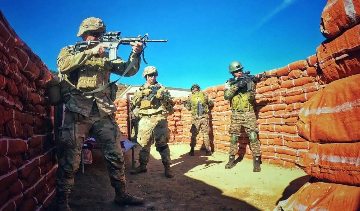 अमेरिकी सेना का साहसिक बचाव अभियान: ईरान में पायलटों की सुरक्षित निकासी