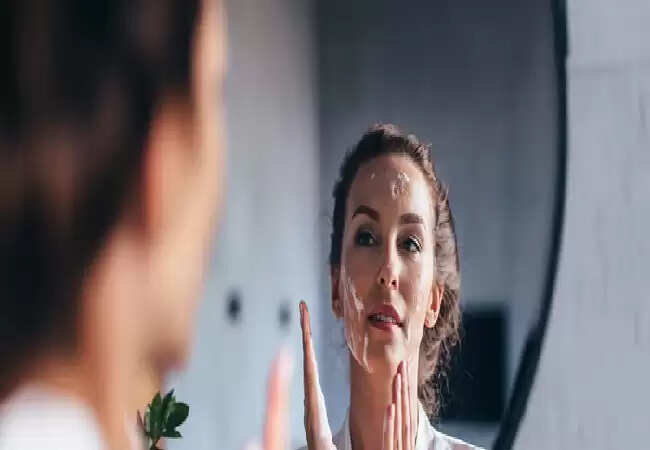 हरियाली तीज पर प्राकृतिक लुक पाने के लिए मेकअप टिप्स