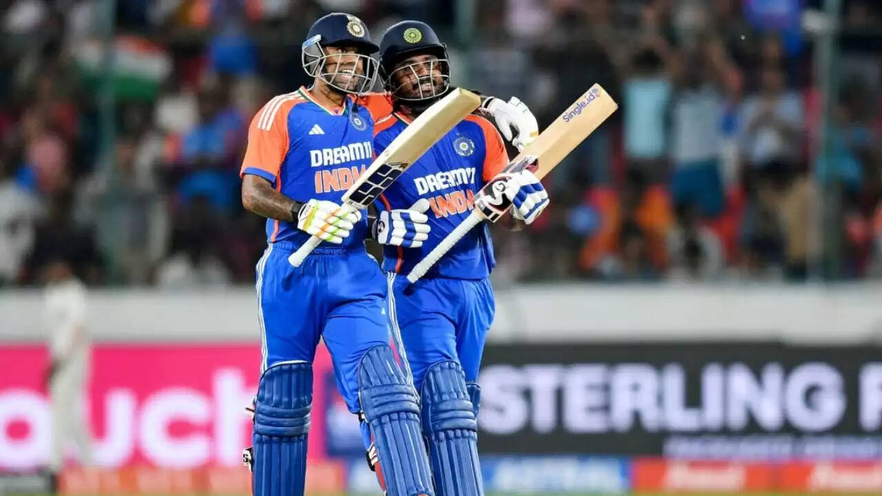 सूर्यकुमार यादव के दोस्त होने से संजू सैमसन को मिल रहा है भारत की प्लेइंग 11 में स्थान