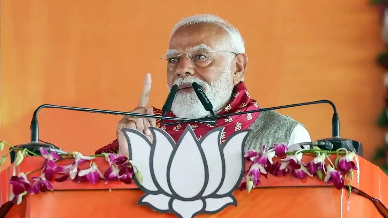 प्रधानमंत्री मोदी ने बीजेपी में नेतृत्व परिवर्तन पर दिया अनुशासन का संदेश