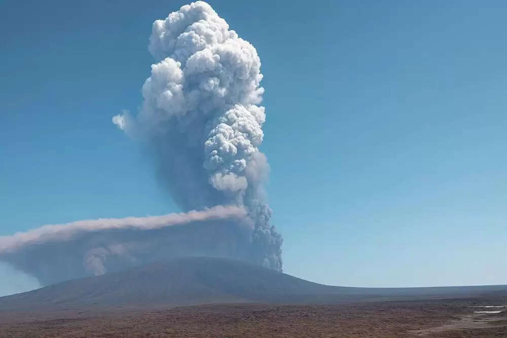 एयर इंडिया ने ज्वालामुखी विस्फोट के बाद उड़ानें रद्द कीं