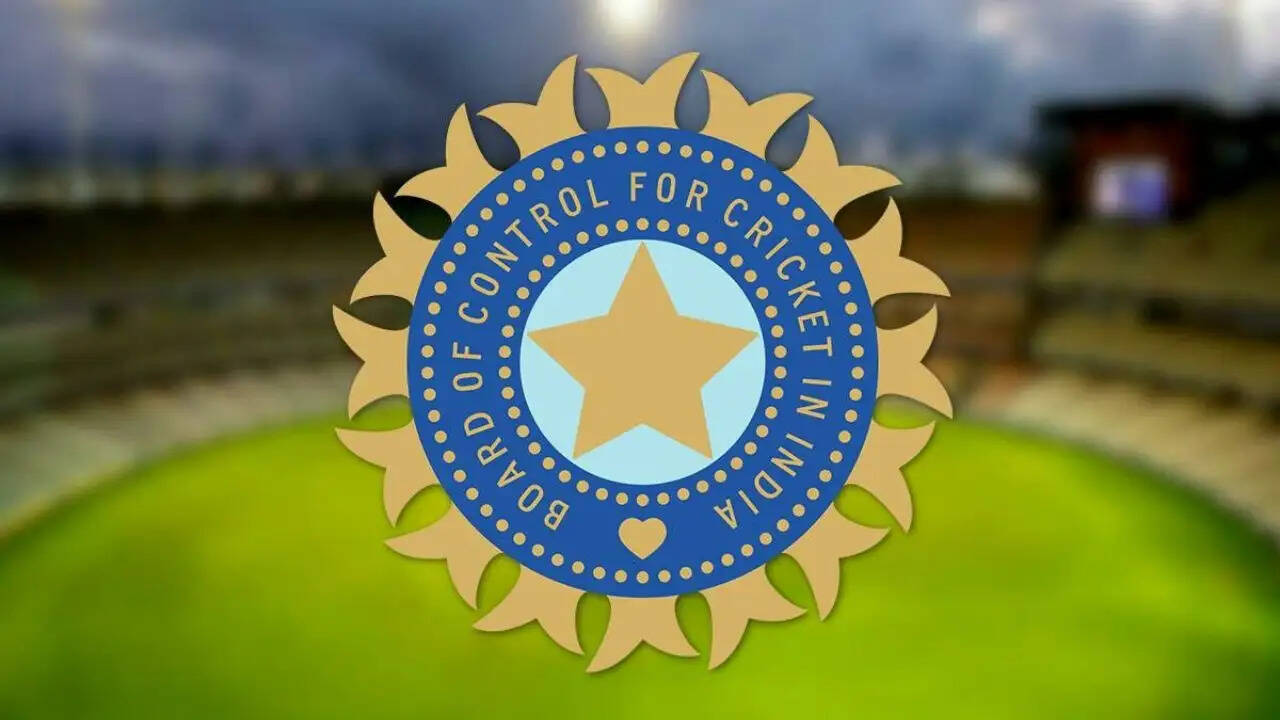 IPL 2023: BCCI ने सख्त नियमों के साथ फ्रेंचाइजियों को दी चेतावनी