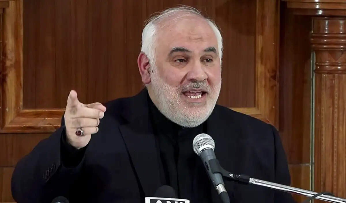 ईरान और अमेरिका के बीच बातचीत की संभावना नहीं, पाकिस्तान में स्पष्टता