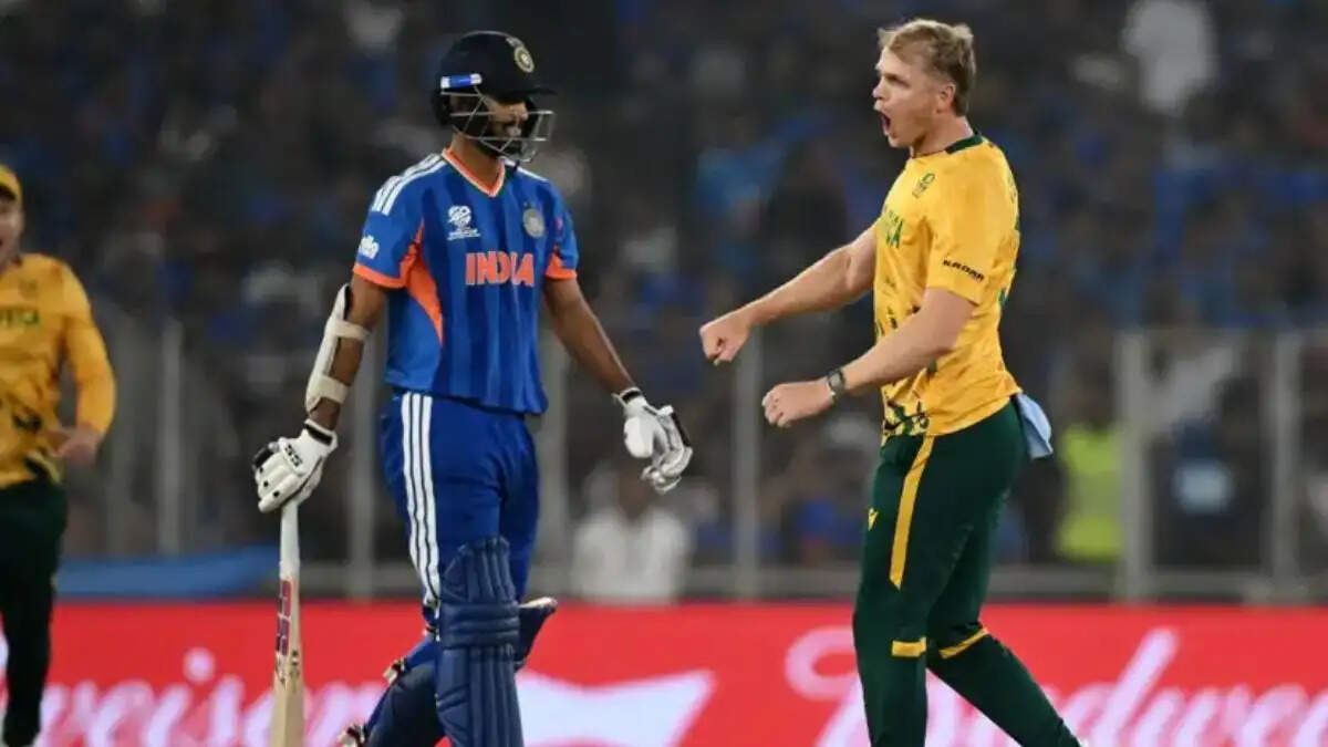 IND vs SA: भारत की हार, साउथ अफ्रीका ने 111 रन पर ऑल आउट किया