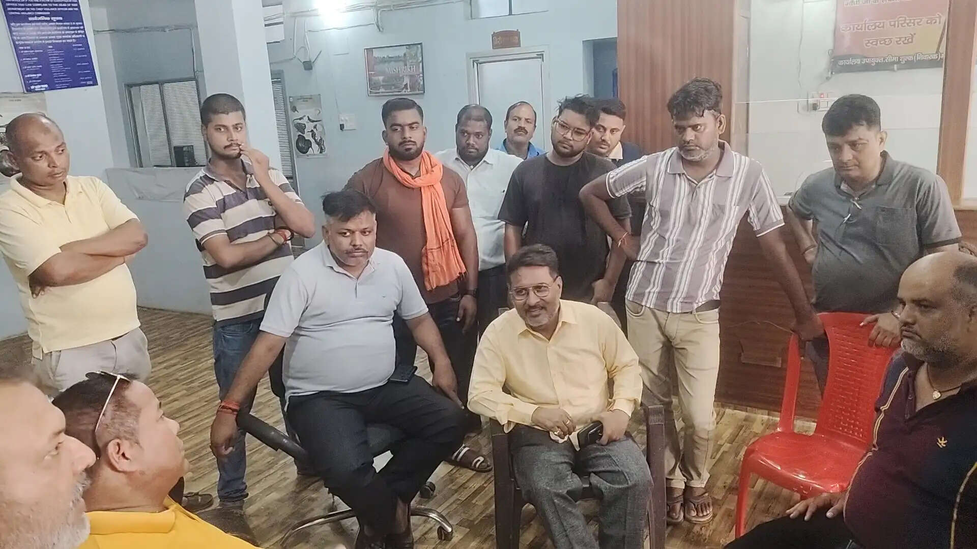 भारतीय क्लियरिंग एजेंटों की हड़ताल जारी, सीमा पर ट्रक आवागमन प्रभावित