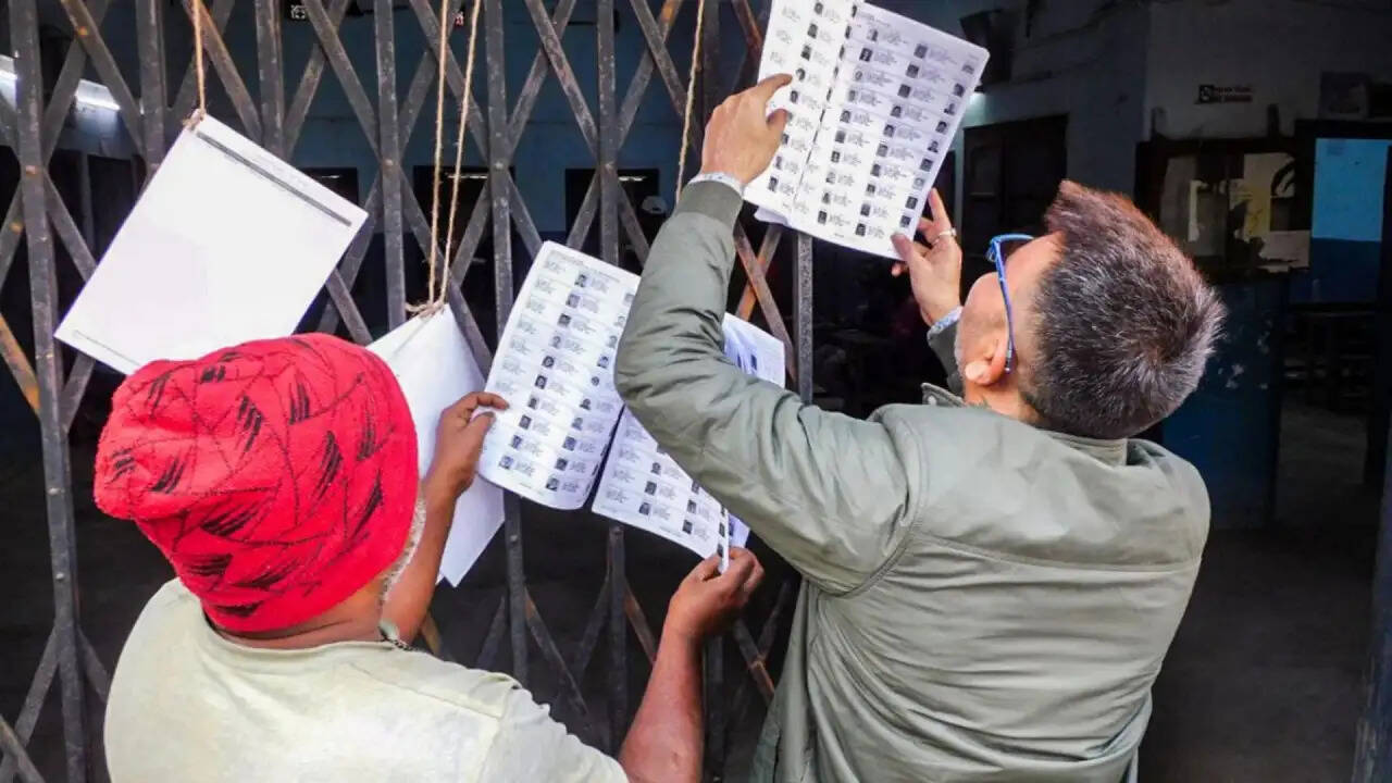 पश्चिम बंगाल चुनाव में वोटर लिस्ट में बदलाव: क्या होगा परिणाम पर असर?